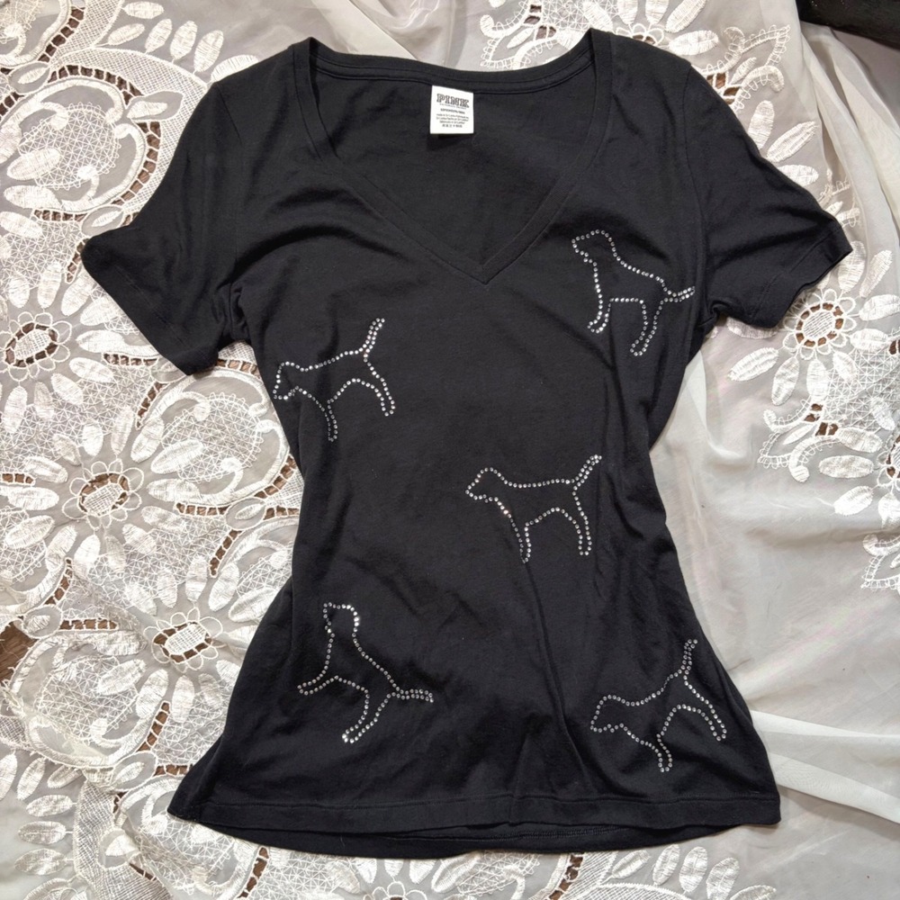 Y2K Victoria's Secret PINK Black Rhinestone Dog V-Neck Short Sleeve T-Shirt She